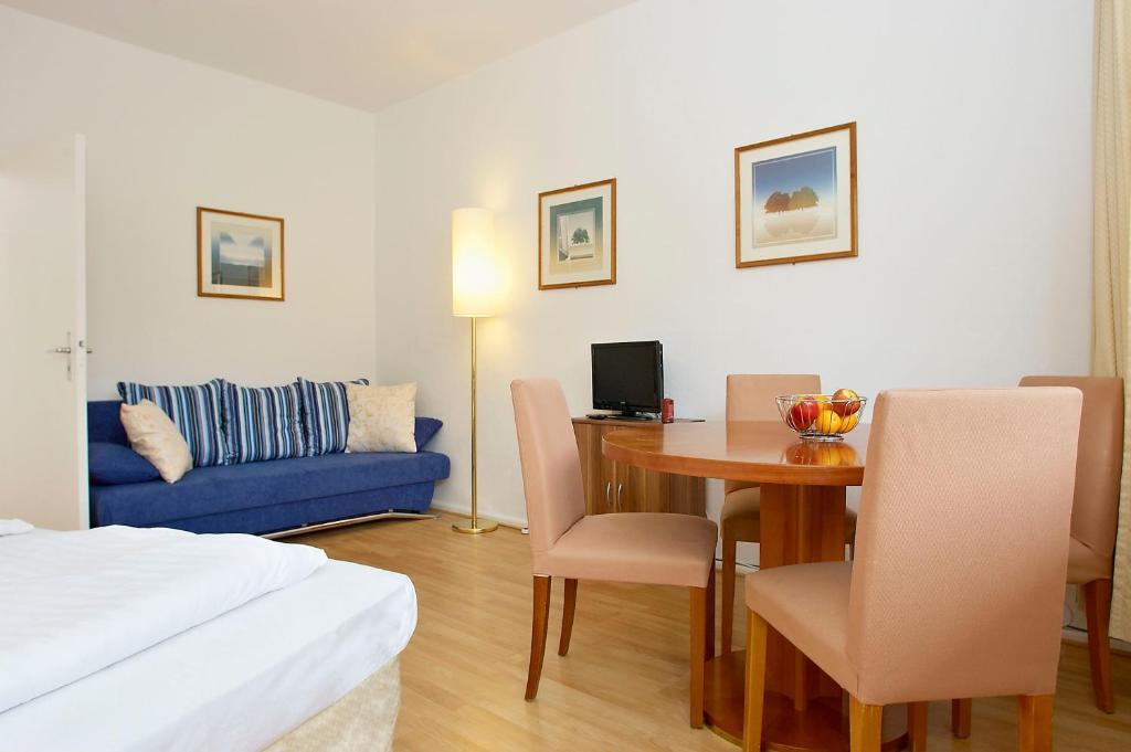 Superior Double Room Villa Timeo