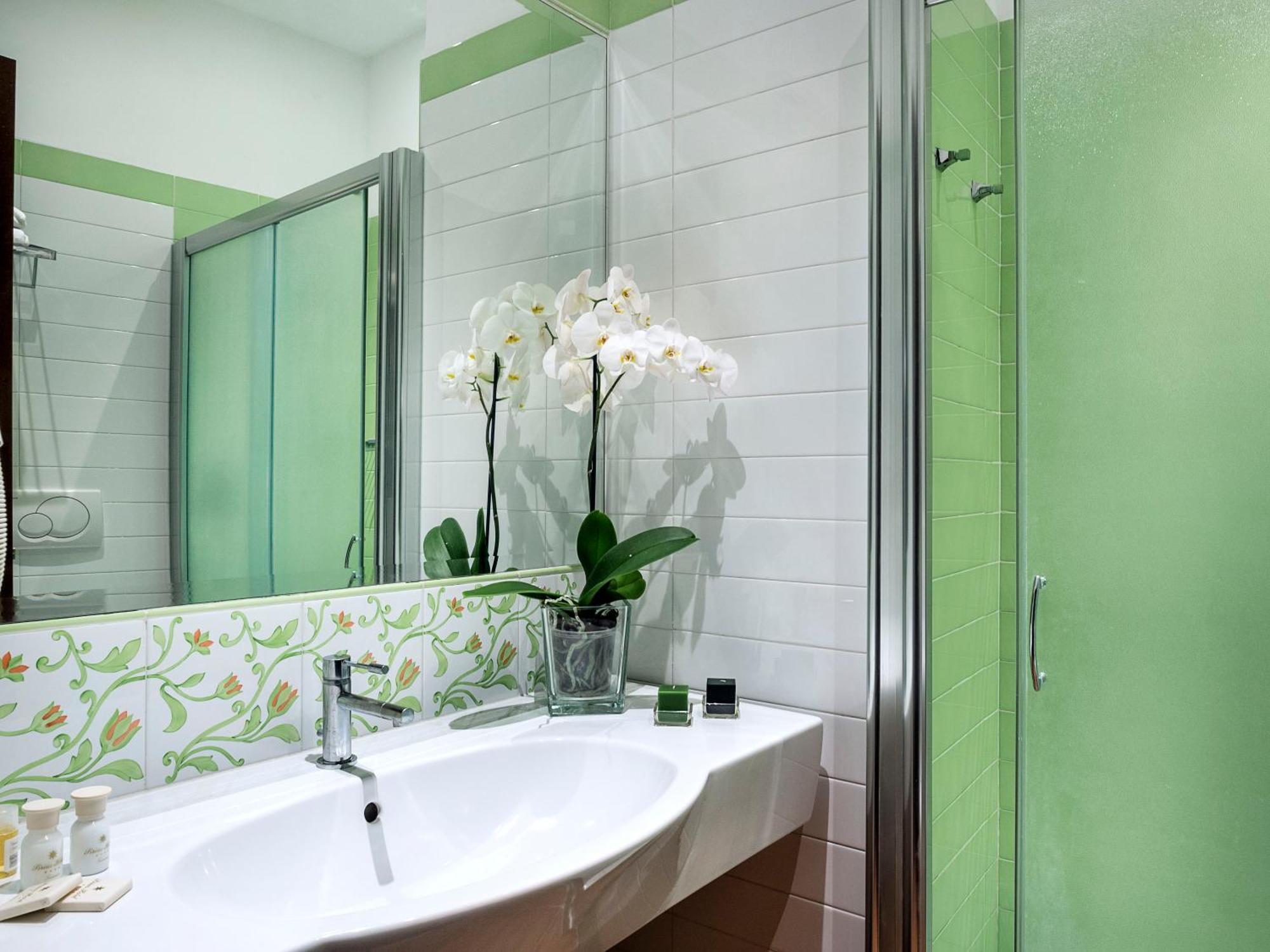 Superior Double or Twin Room Sea View